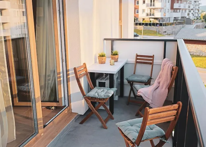 M&d W Karkonoszach! 2 Sypialnie, Salon Z Aneksem, Balkon Z Widokiem Na Gory Jelení Hora