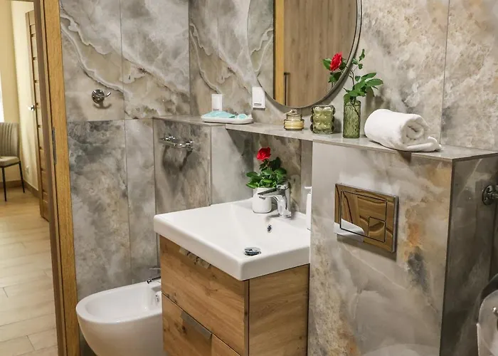 M&d W Karkonoszach! 2 Sypialnie, Salon Z Aneksem, Balkon Z Widokiem Na Gory * Jelení Hora